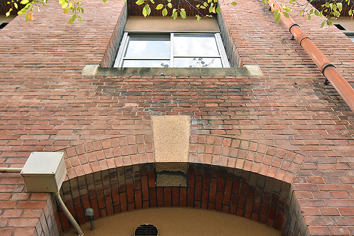 アサシン クリード 3 で車が大砲で破壊されたらどうなるでしょうか?